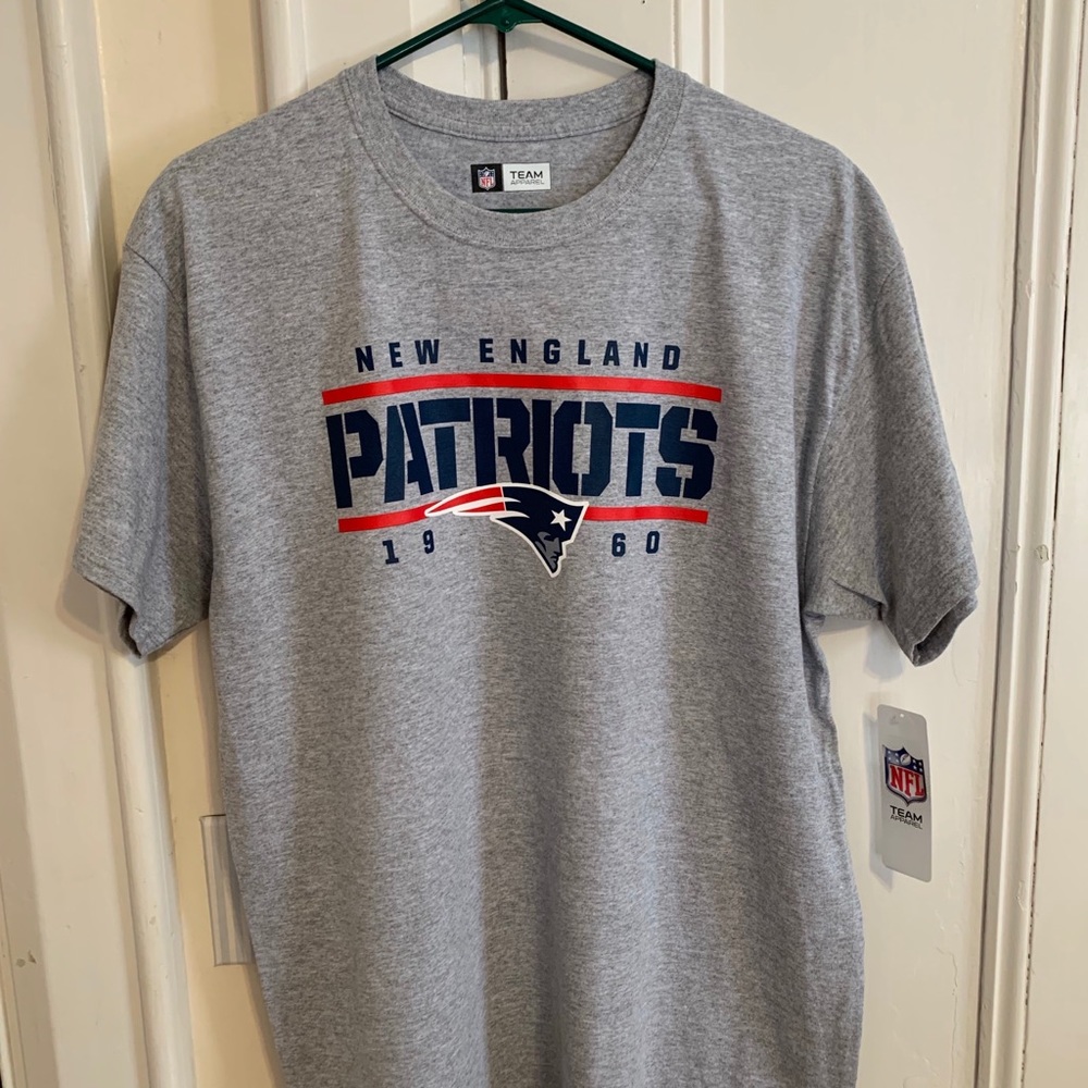 New England Patriots T-Shirt New Official NFL